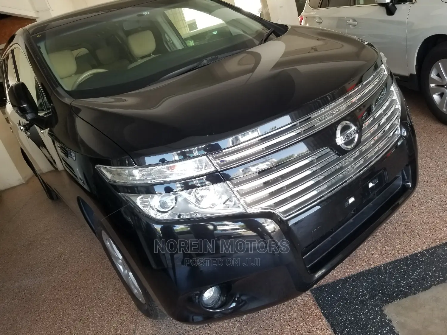 Nissan Elgrand 2015 Black