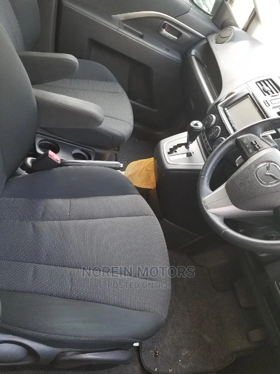 Mazda Premacy 2015 Black