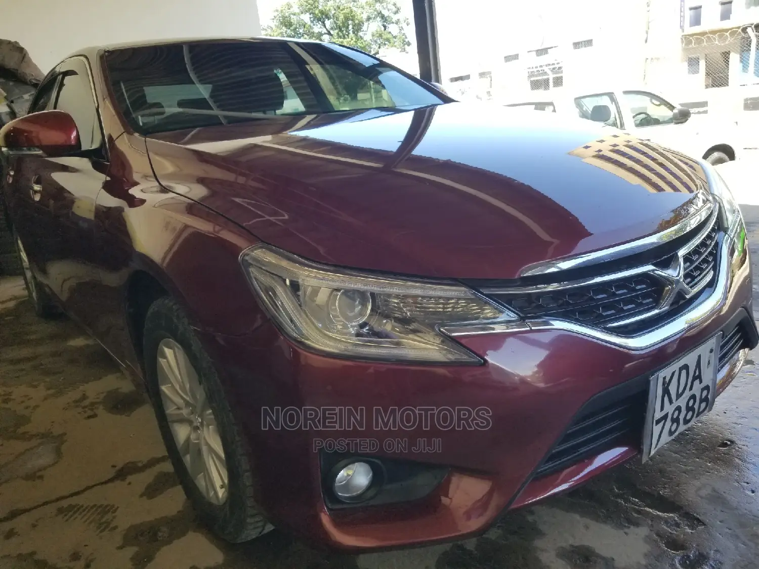 Toyota Mark X 2.5 RWD 2014 Red