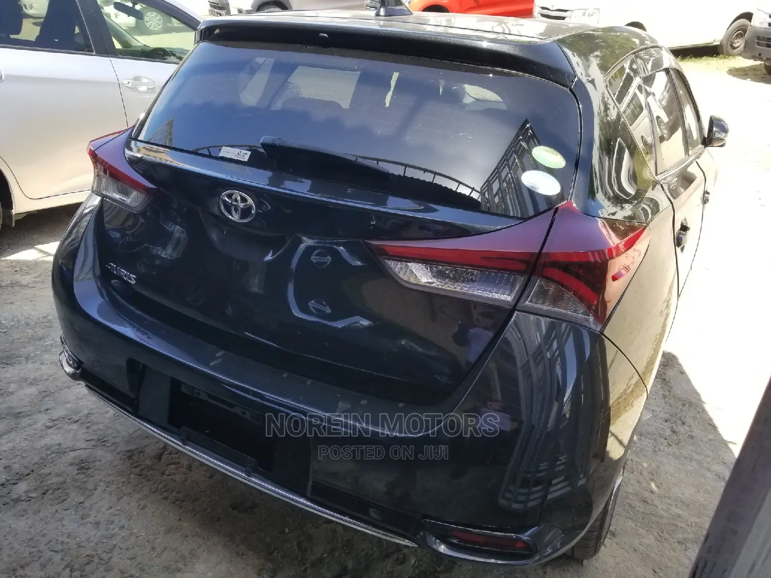 Toyota Auris 2015 Black