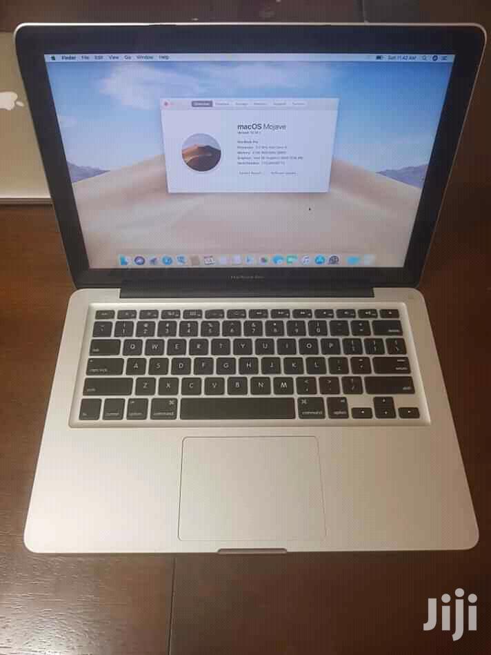 Laptop Apple MacBook Pro 4GB Intel Core i5 HDD 500GB