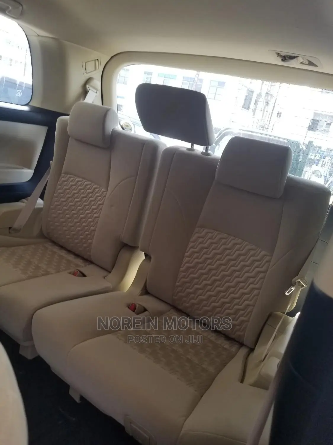Toyota Alphard 2015 Silver