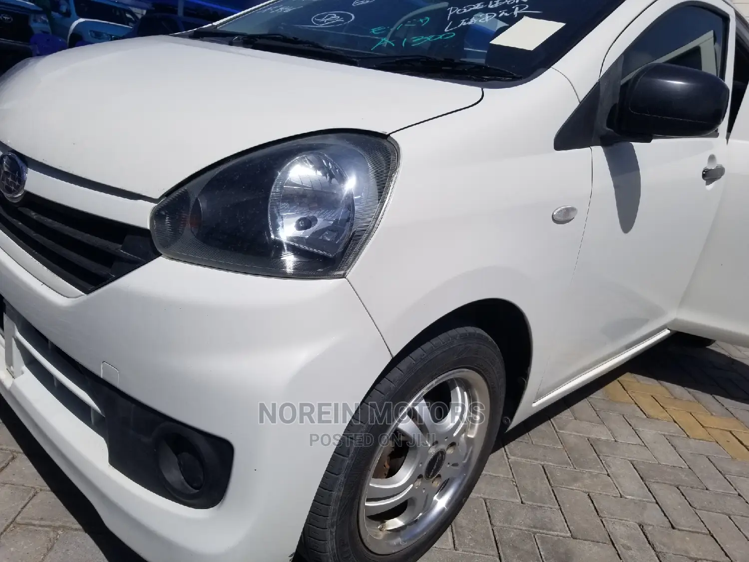 Subaru Pleo 2014 White