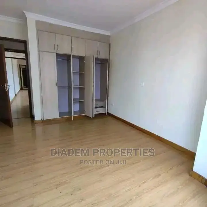 3bdrm Apartment in Gitanga Rd, Lavington for rent