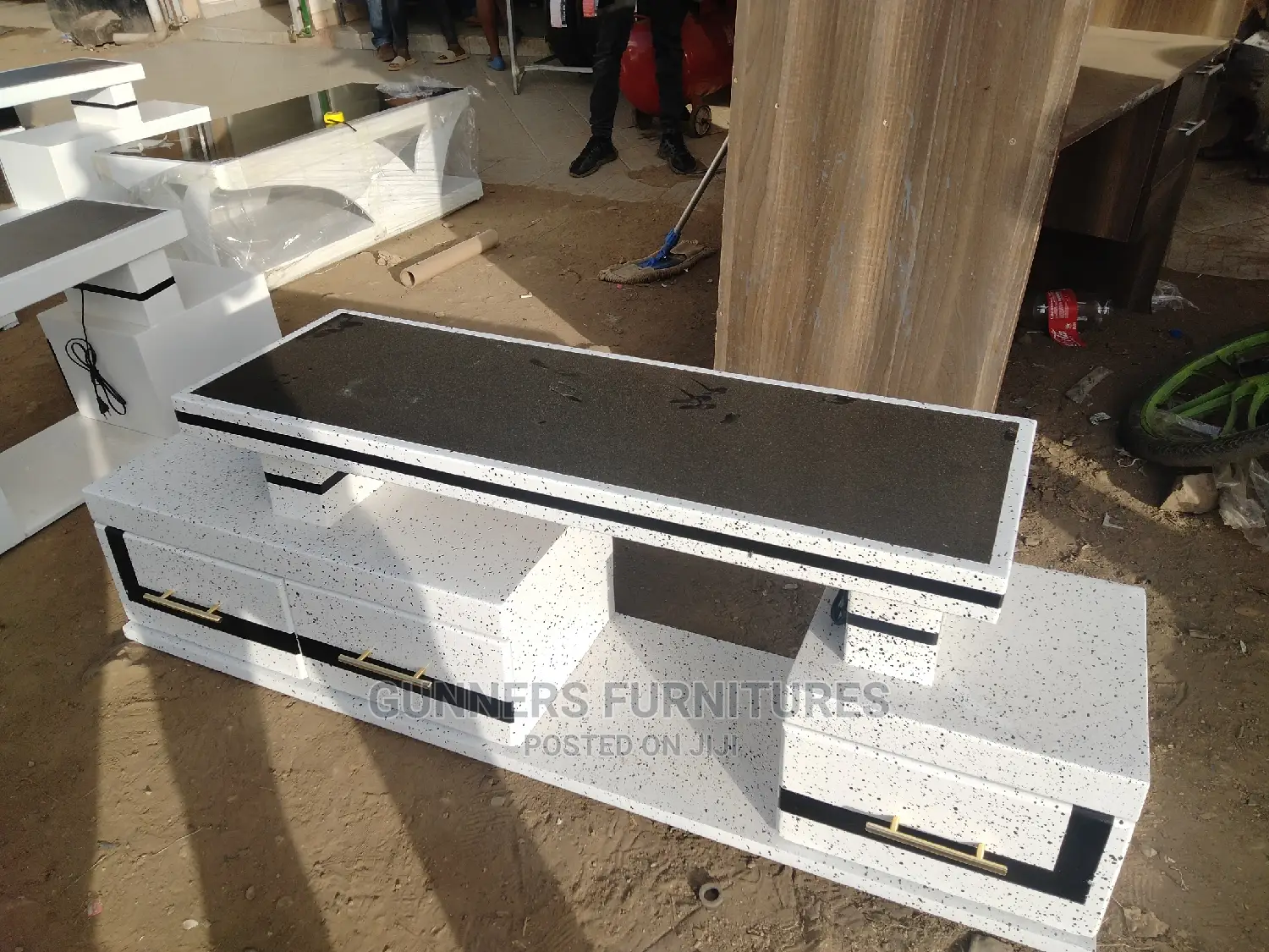 TV Stand TV Stand.