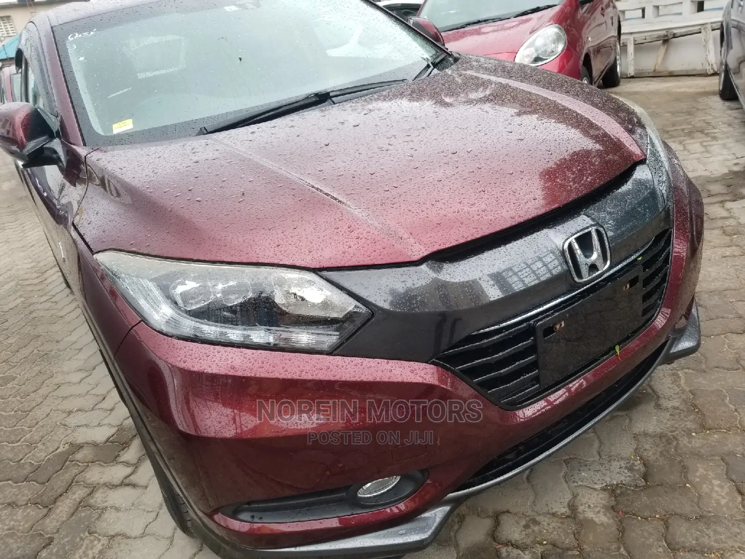 Honda Vezel 1.5 Hybrid 4WD 2015 Purple