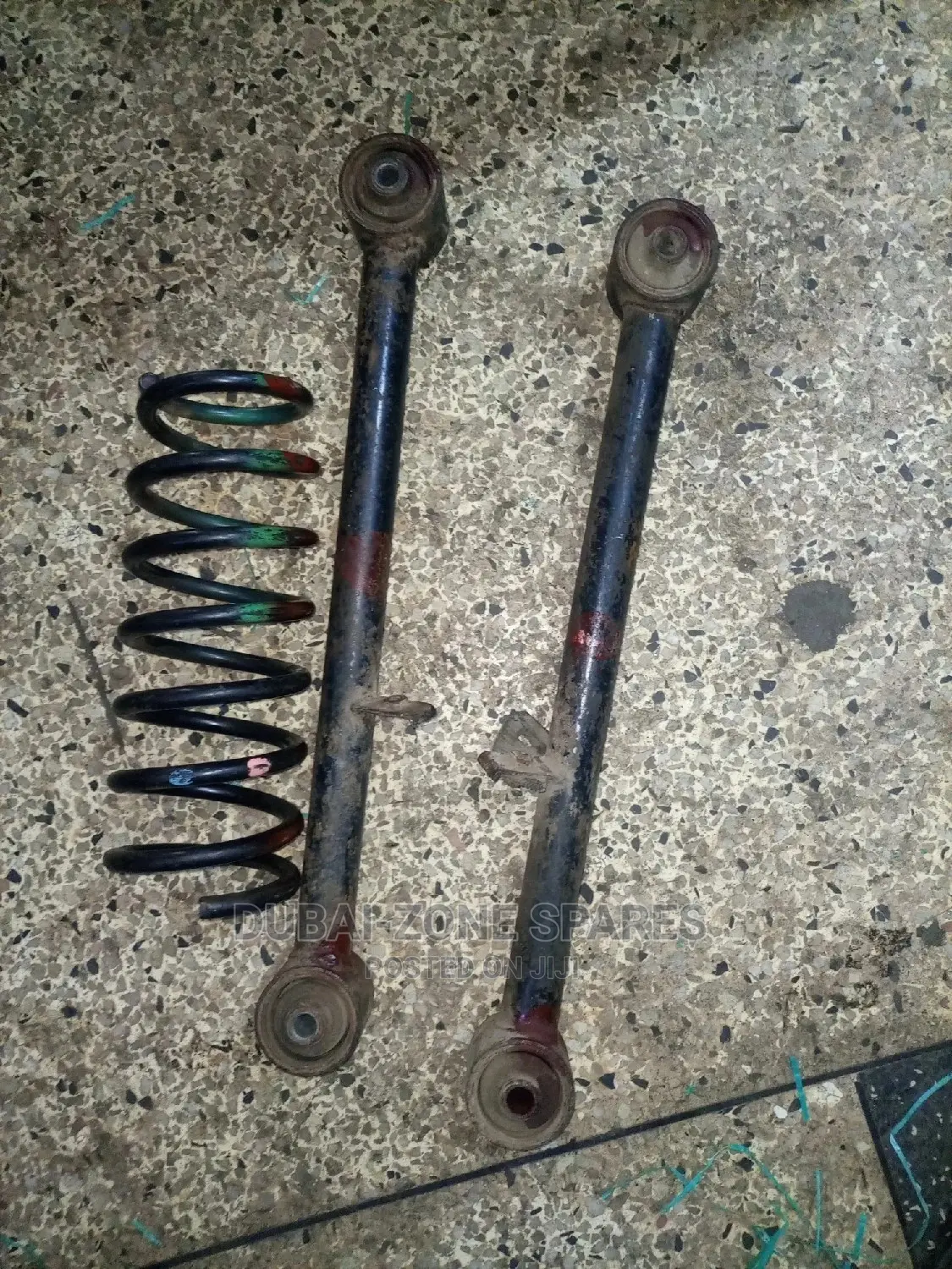 Suzuki Vitara Rear Arms and Springs on Offer.
