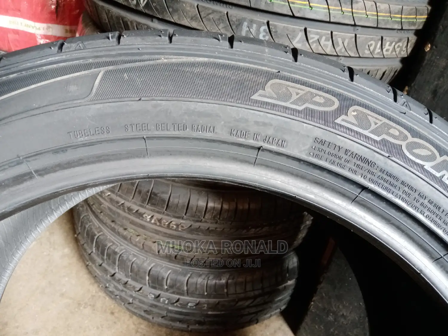 295/40r21 Dunlop Tyre Made in Japan