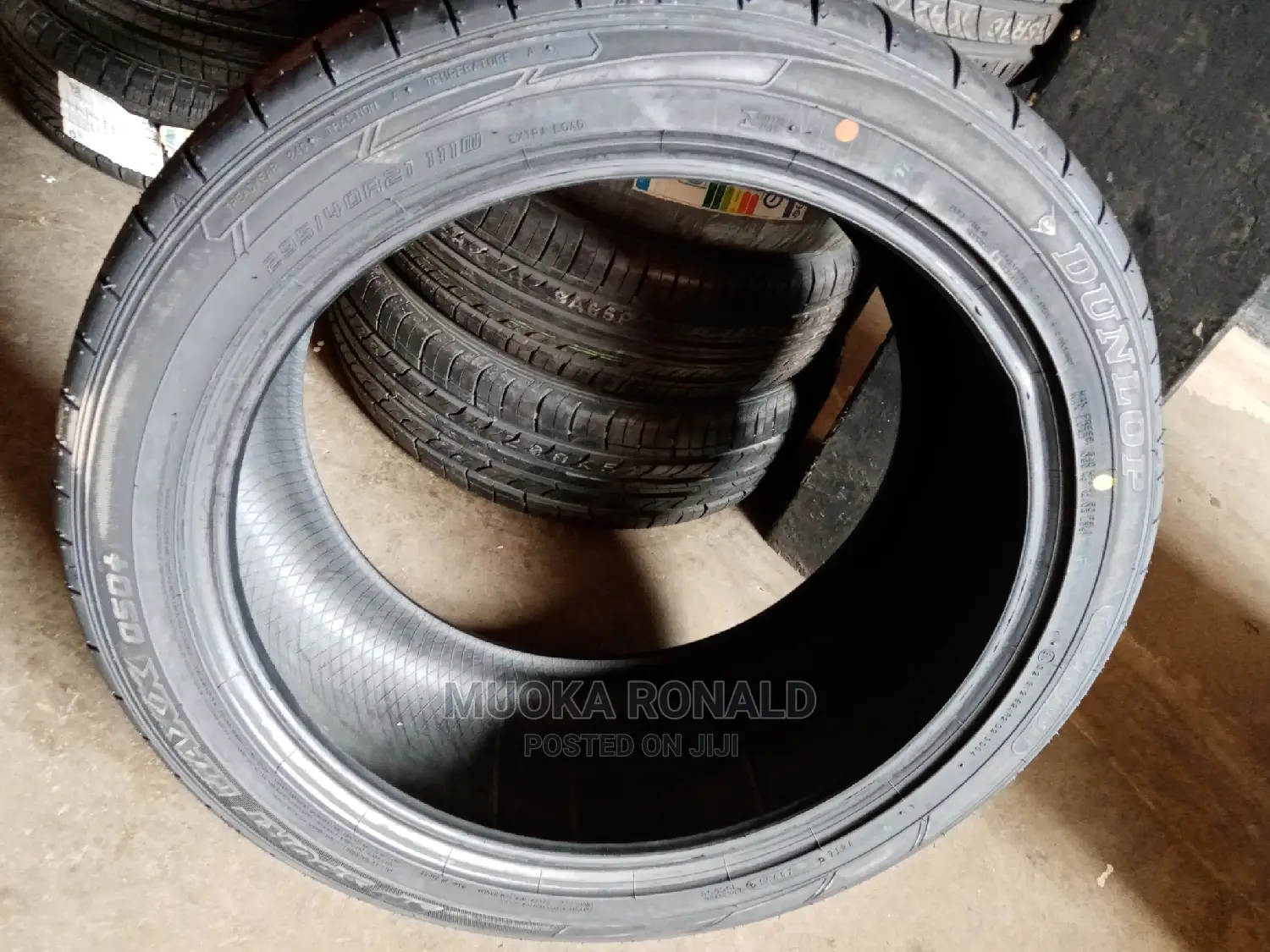 295/40r21 Dunlop Tyre Made in Japan