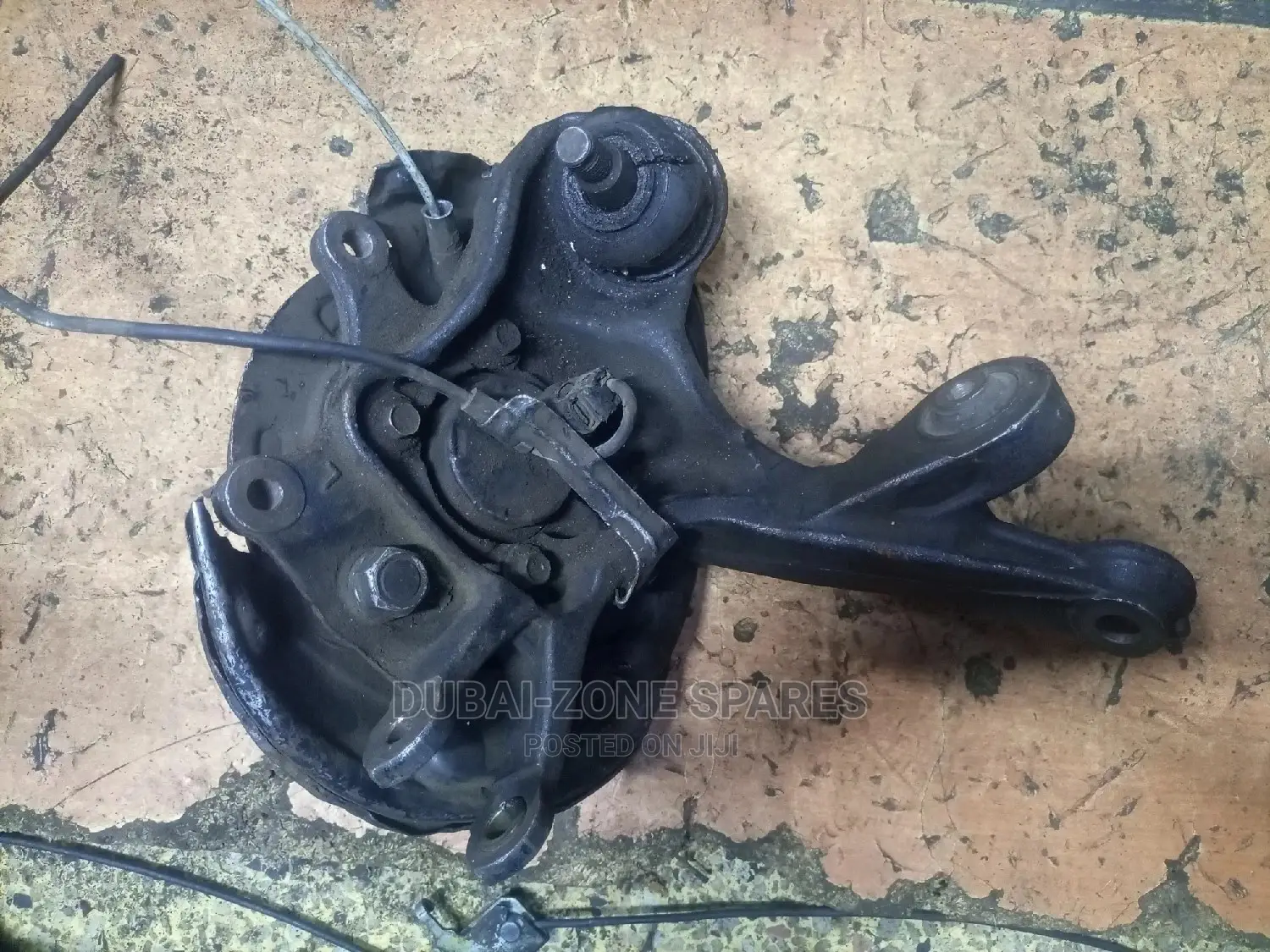 Rear Wheel Hub Toyota Avensis Available.
