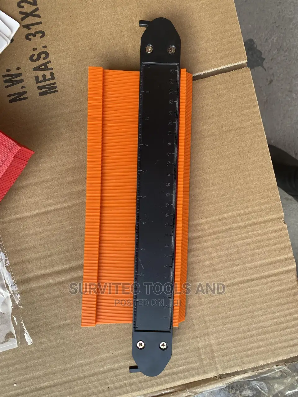 Lockable Contour Gauge