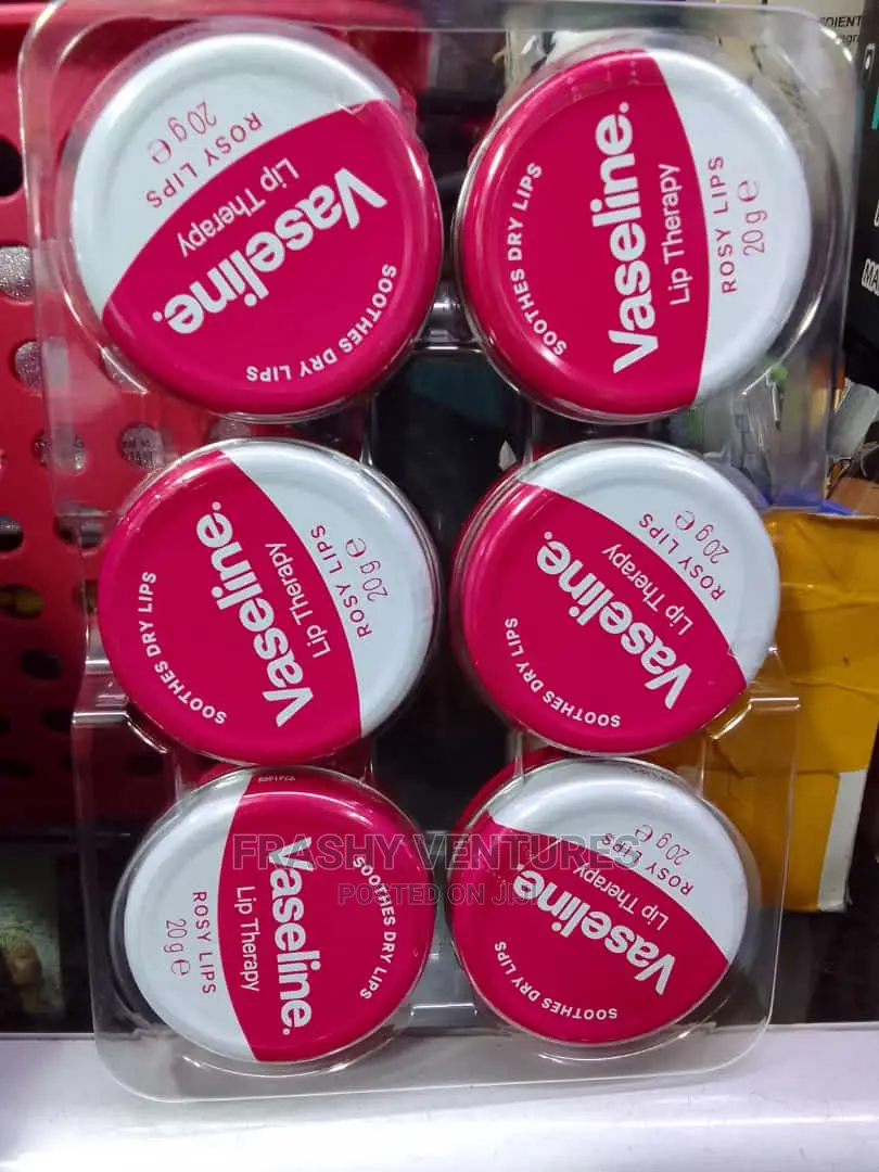 Soothing Vaseline Lip Therapy