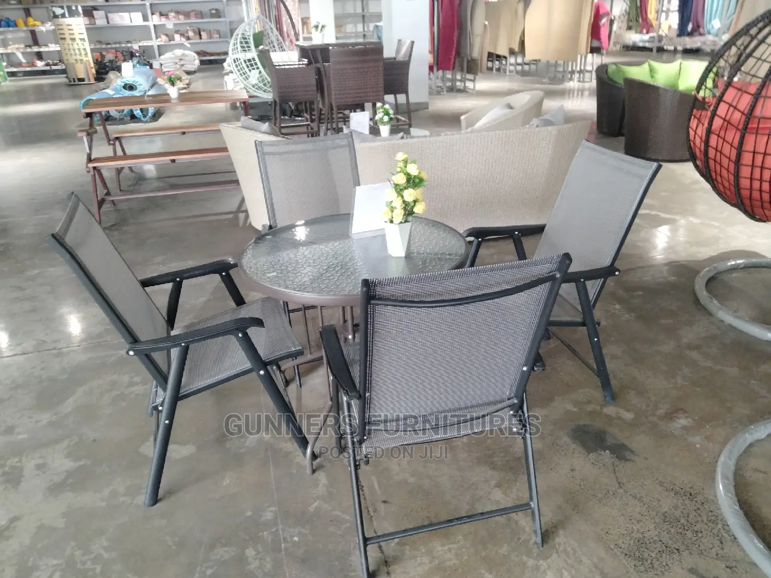 Outdoor Seating.