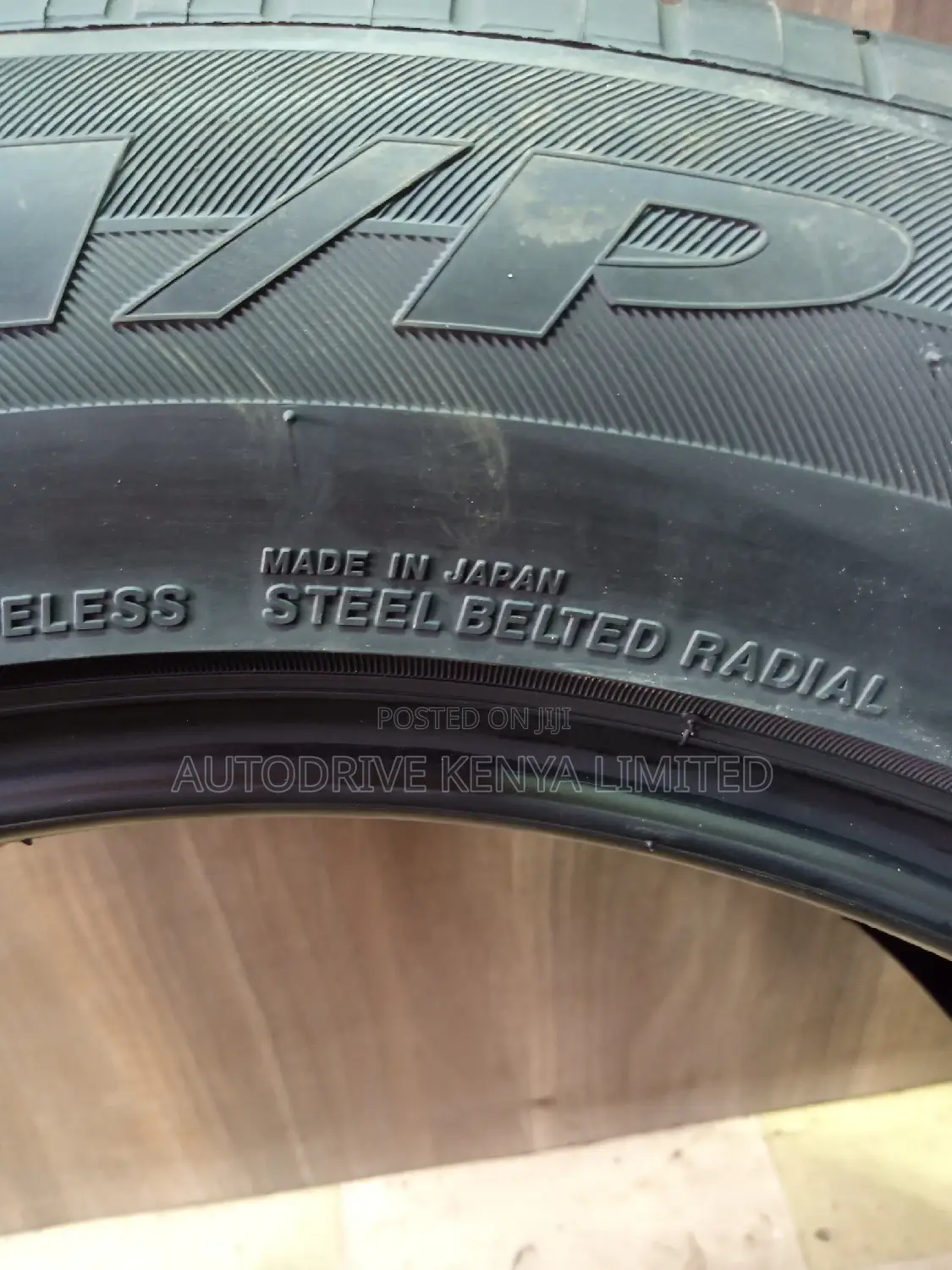 285/50r20 Bridgestone Tyre