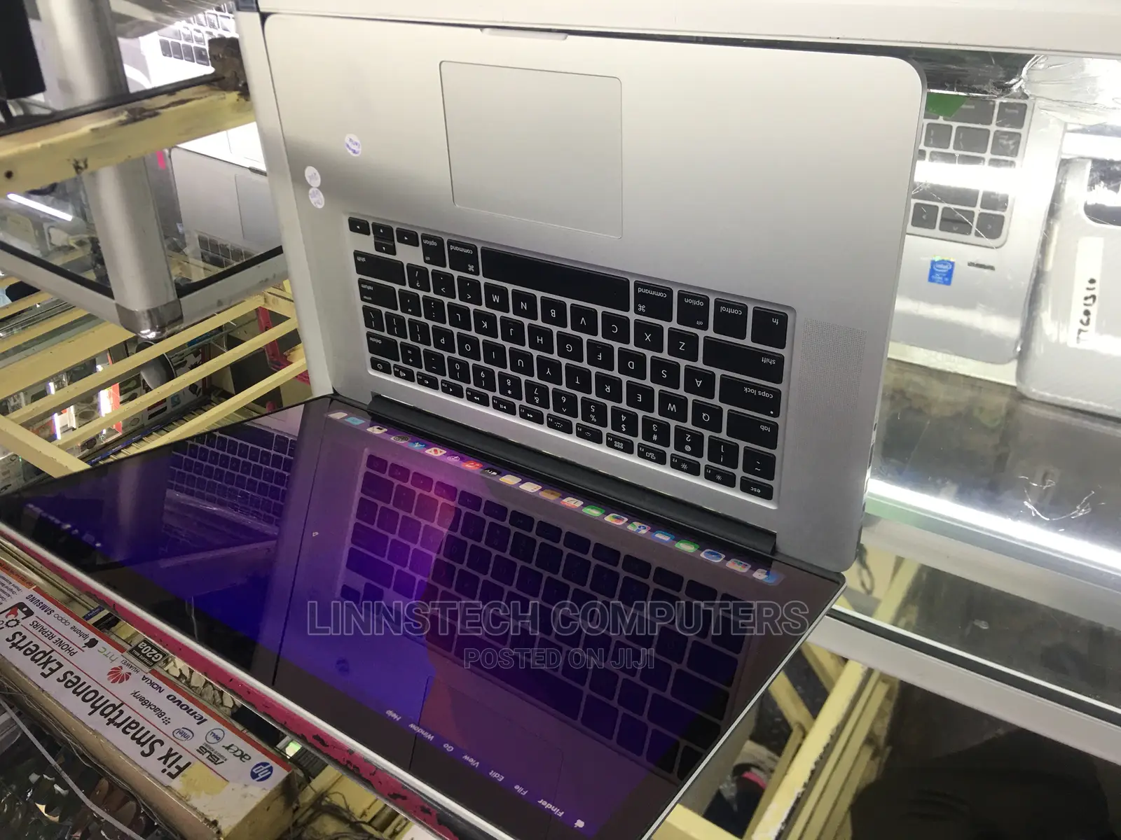 Laptop Apple MacBook Pro 2015 16GB Intel Core I7 SSD 512GB