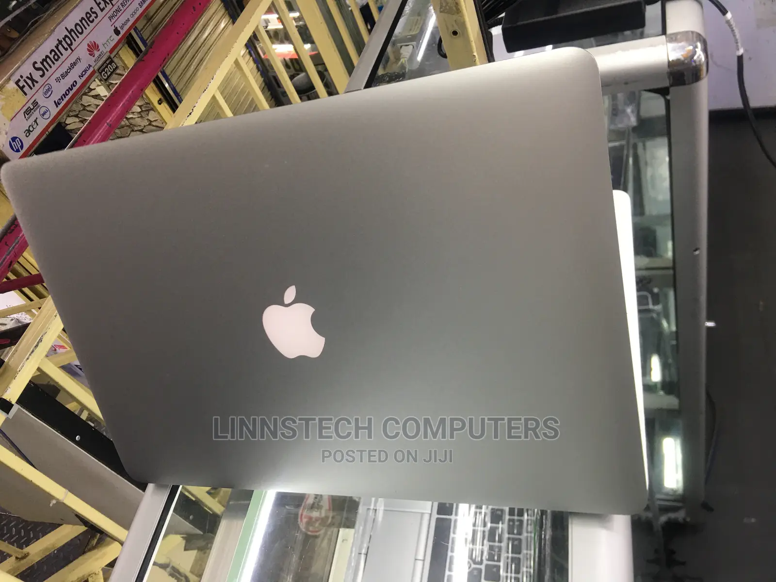 Laptop Apple MacBook Pro 2015 16GB Intel Core I7 SSD 512GB