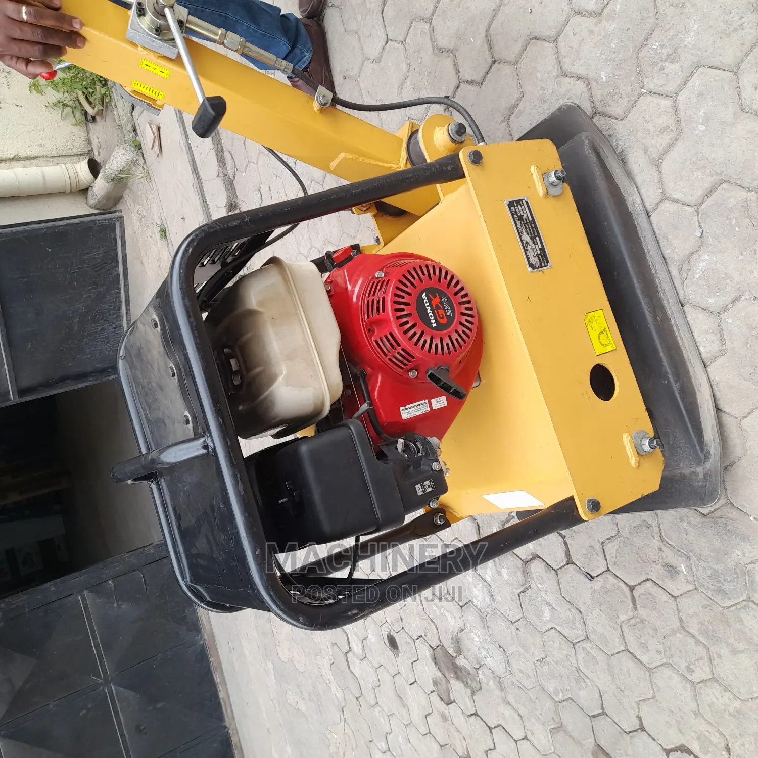 Used Plate Compactor (Reversible)