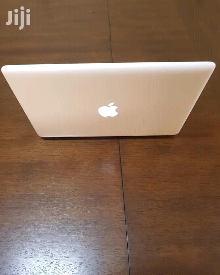 Laptop Apple MacBook 4GB Intel Core 2 Duo HDD 320GB