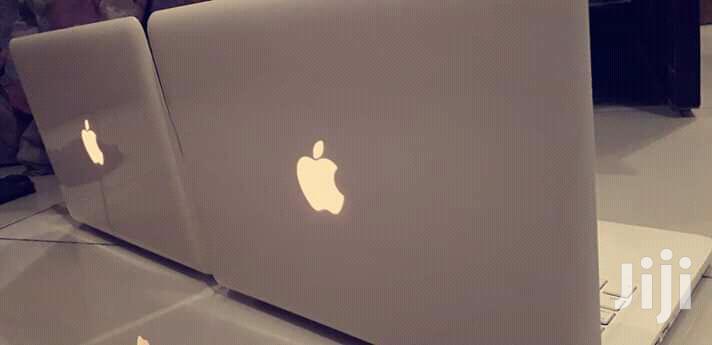 Laptop Apple MacBook 4GB Intel Core 2 Duo HDD 320GB