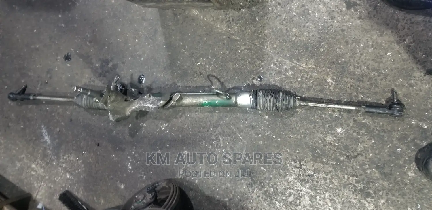Toyota Ist Steering Rack, Old Model.
