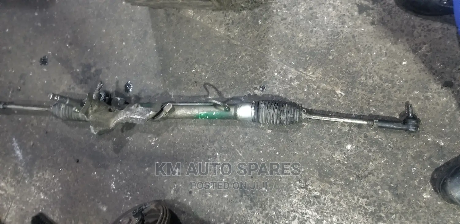 Toyota Ist Steering Rack, Old Model.