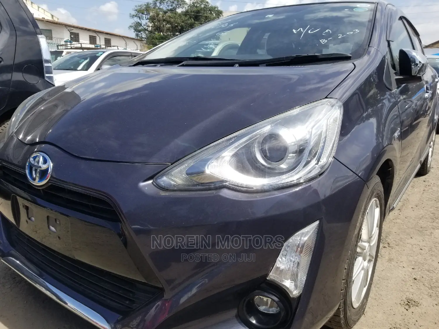 Toyota Aqua 2015 Black