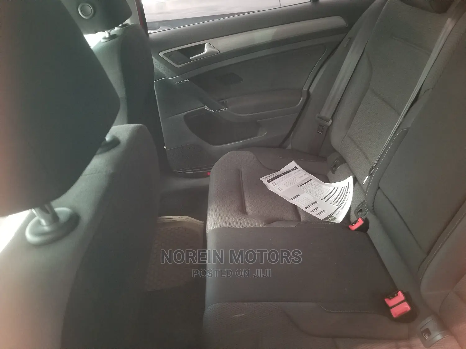 Volkswagen Golf 2015 Red