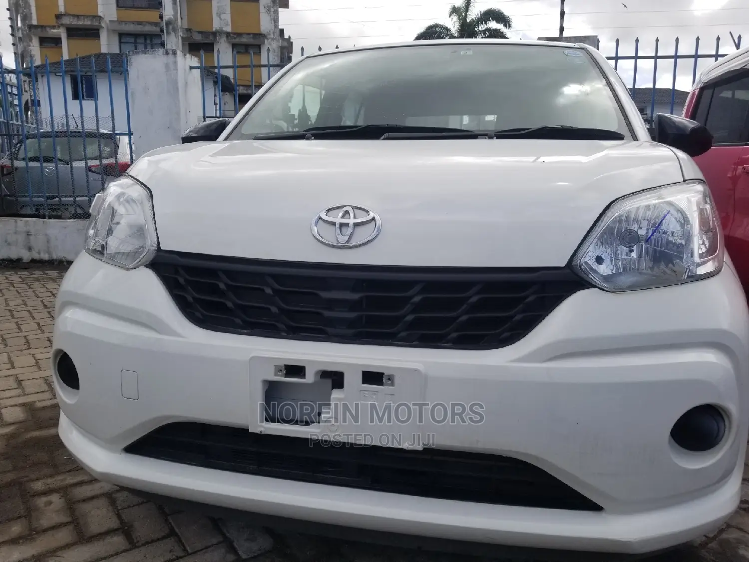 Toyota Passo 1.0 FWD 2015 Pearl