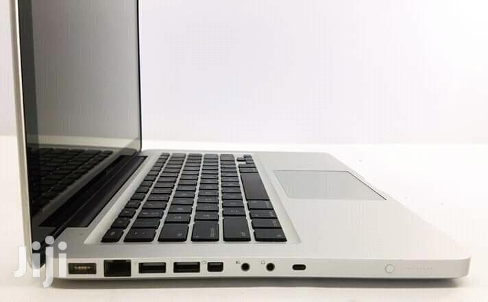 Laptop Apple MacBook Pro 4GB Intel Core i5 HDD 500GB