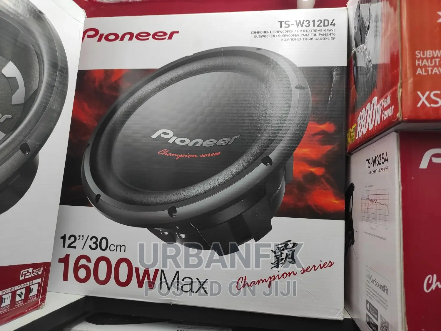 1600 Watts Double Coil Pioneer Subwoofer
