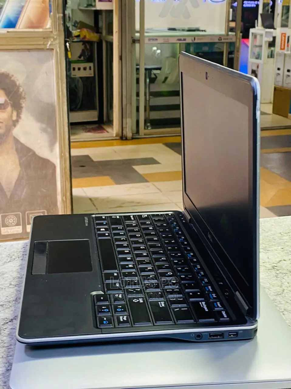 Laptop Dell Latitude E7240 4GB Intel Core I5 SSD 128GB