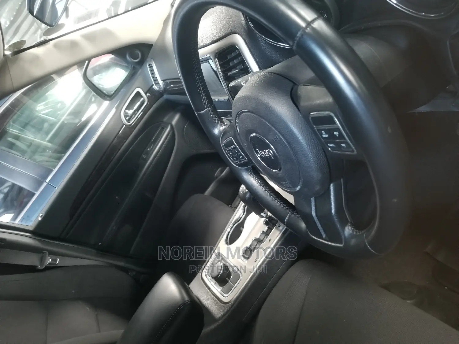 Jeep Grand Cherokee 2015 Red