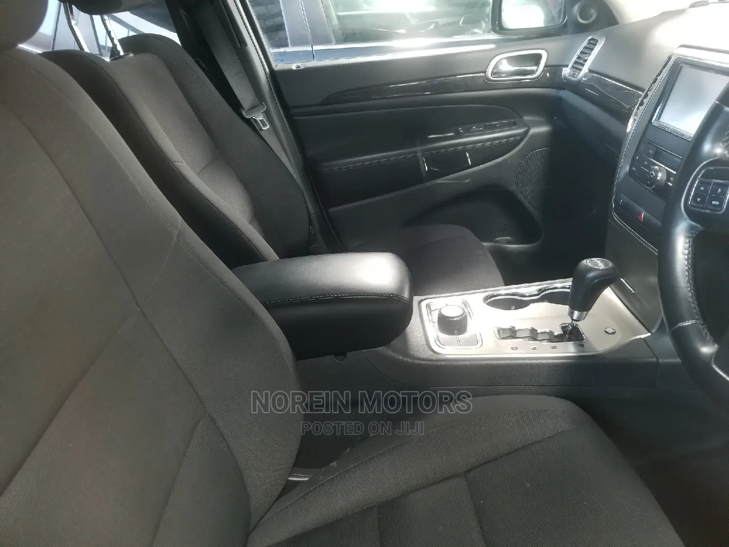 Jeep Grand Cherokee 2015 Red