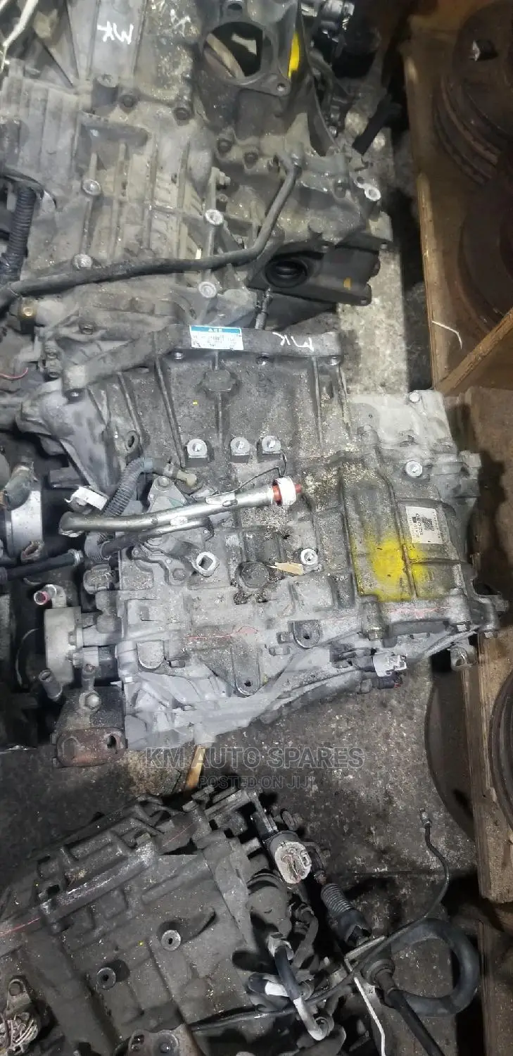Toyota Sienta Gearbox, 1nz Engine.