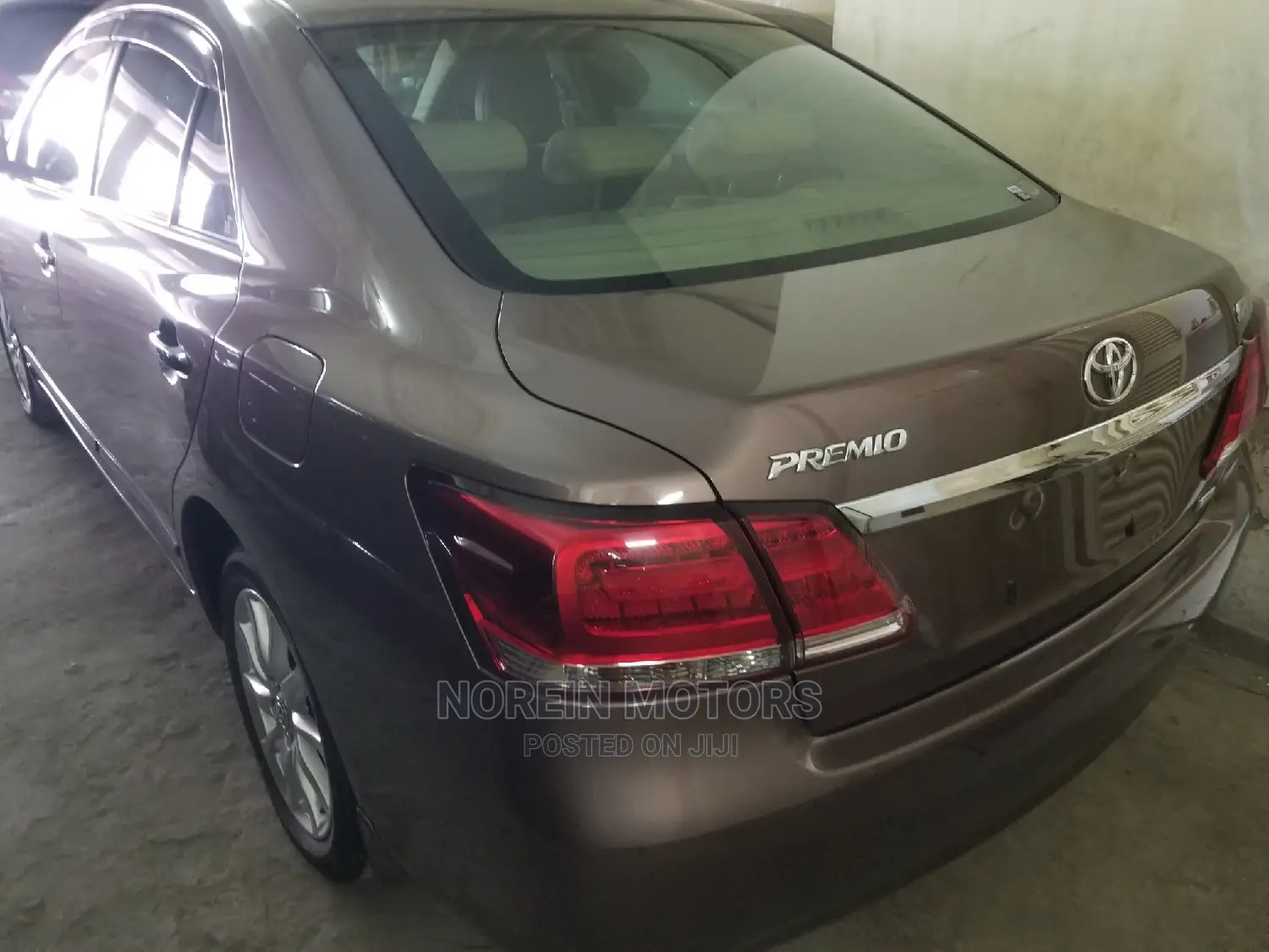 Toyota Premio 1.5 FWD 2015 Gray