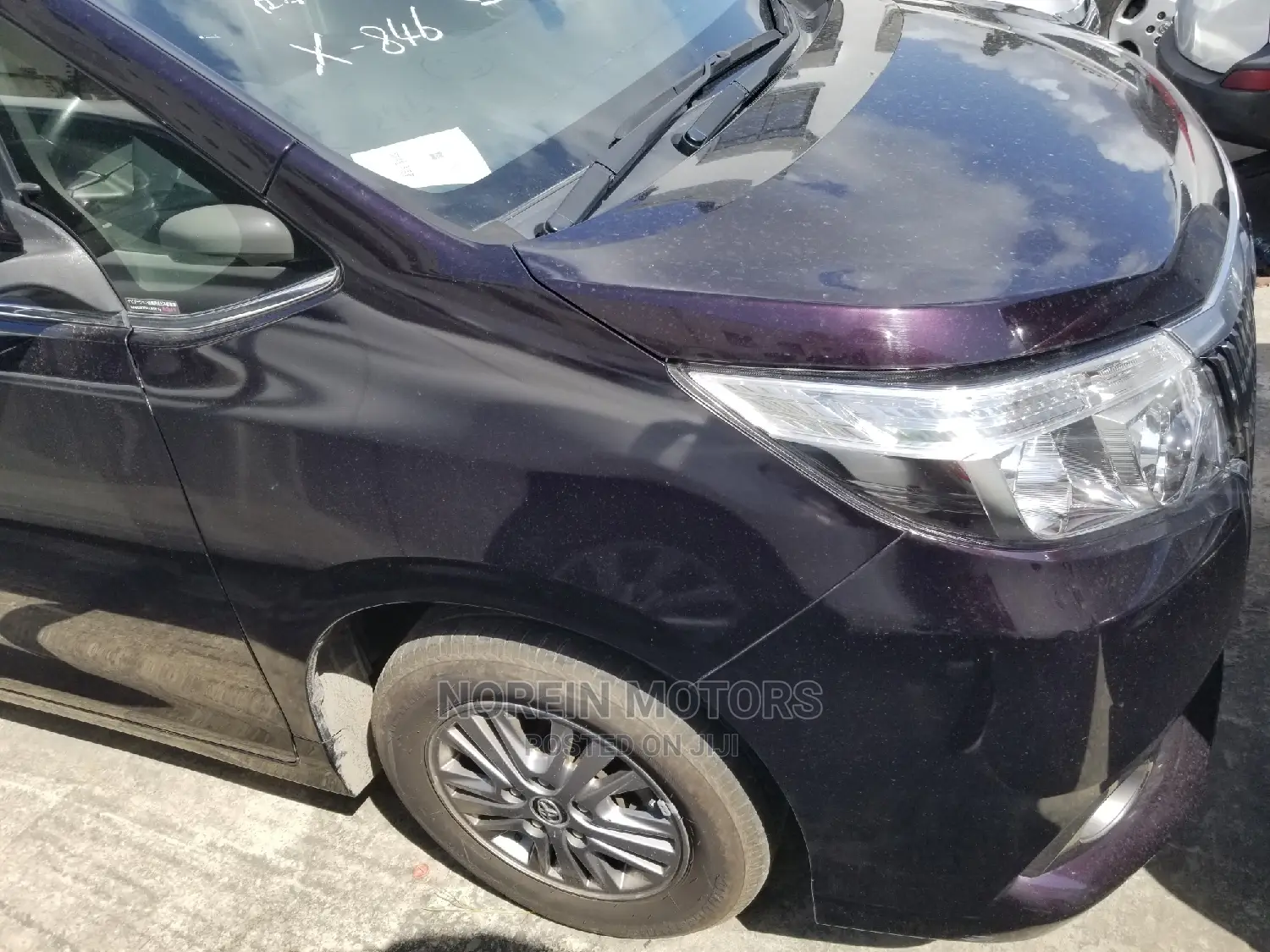Toyota TOYOTA ESQUIRE 2015 Purple