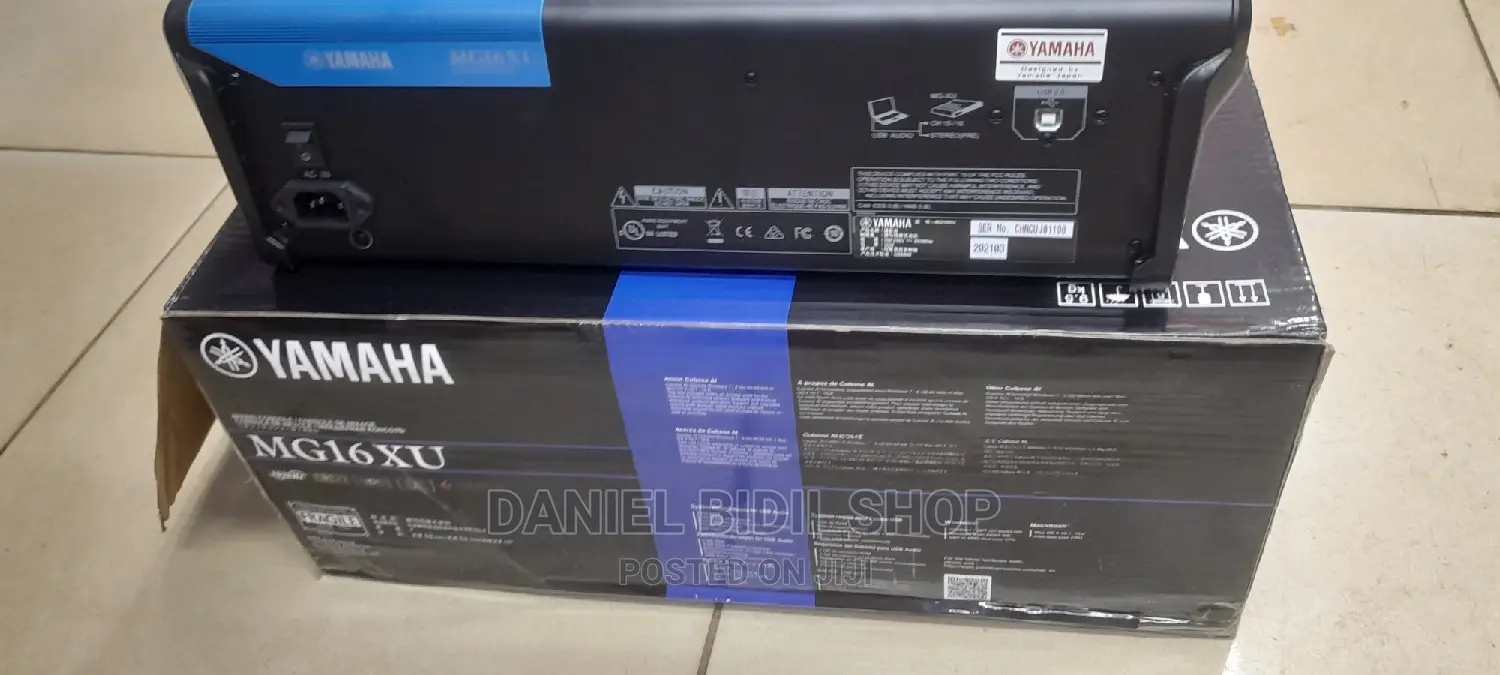 Original Yamaha 12channel Plain Mixer