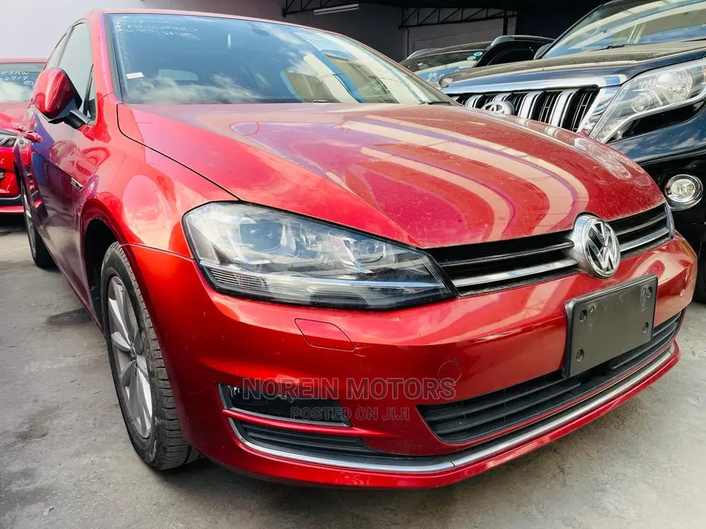 Volkswagen Golf 2015 Red