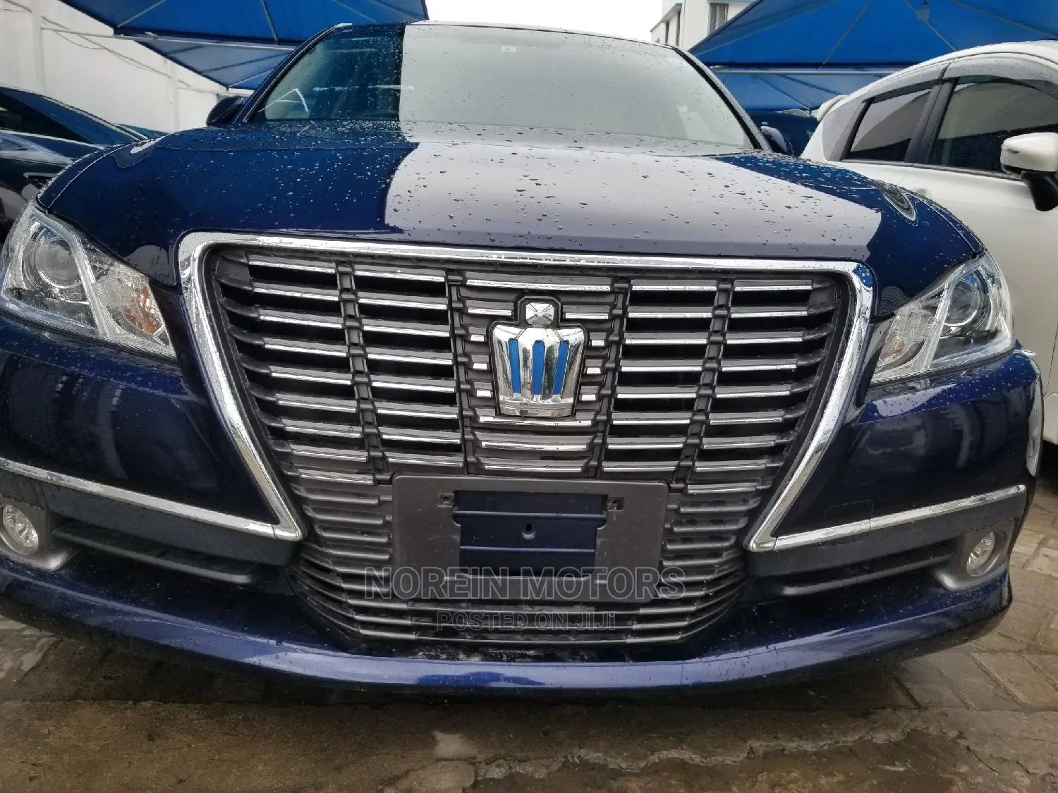 Toyota Crown 2015 Blue