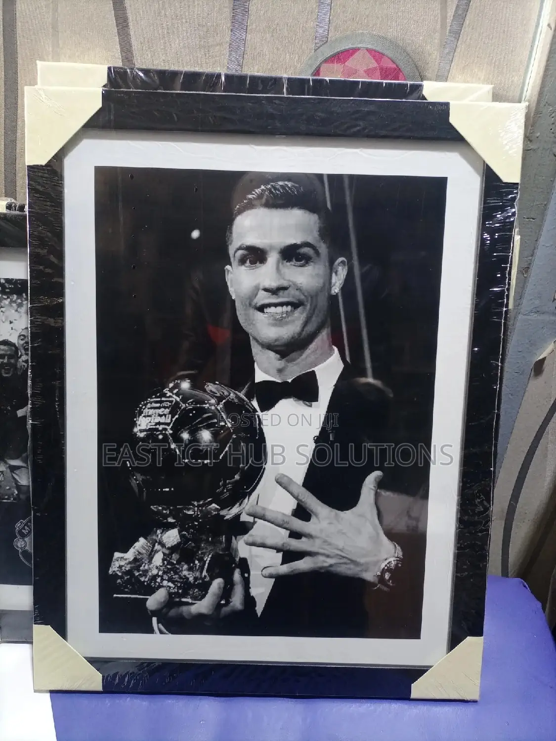 High-Quality Manchester United Wall Art Printed and Framed
