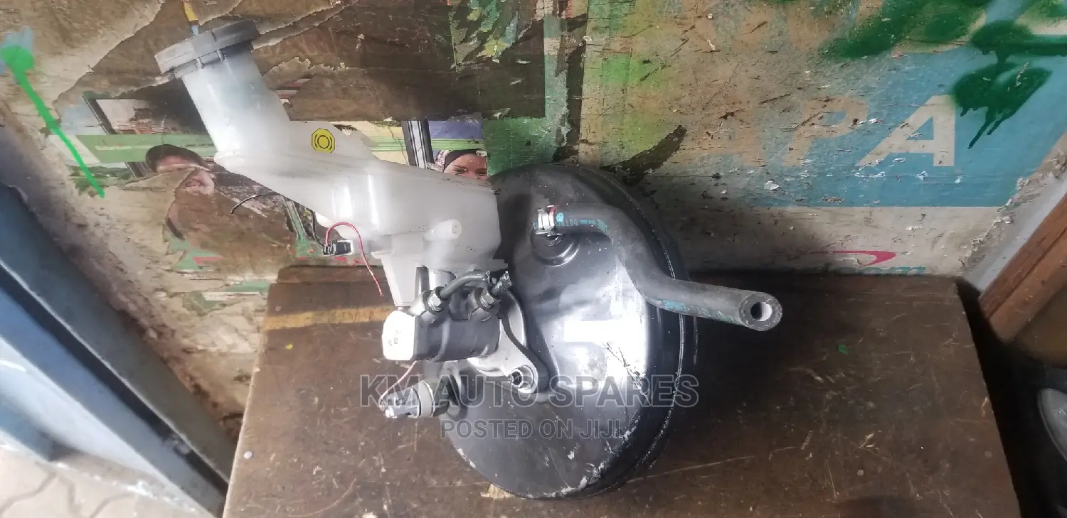 Suzuki Solio Brake Booster/Master Cylinder.