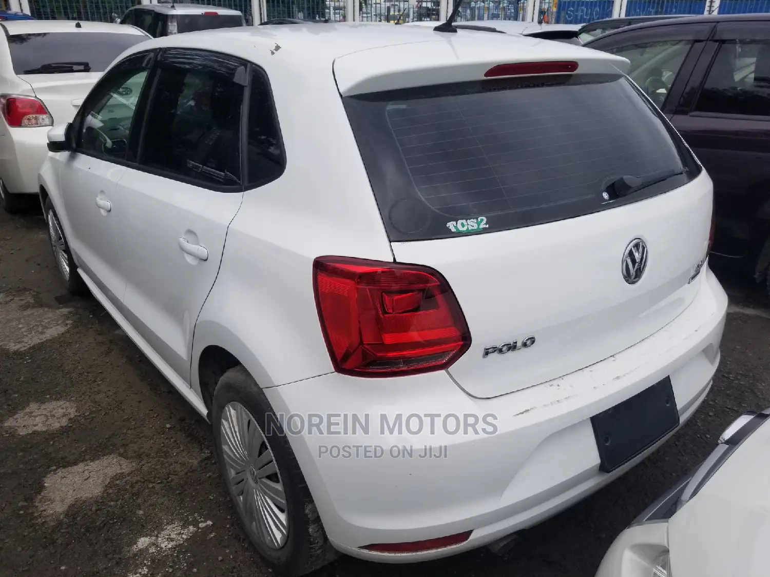 Volkswagen Polo 2014 White