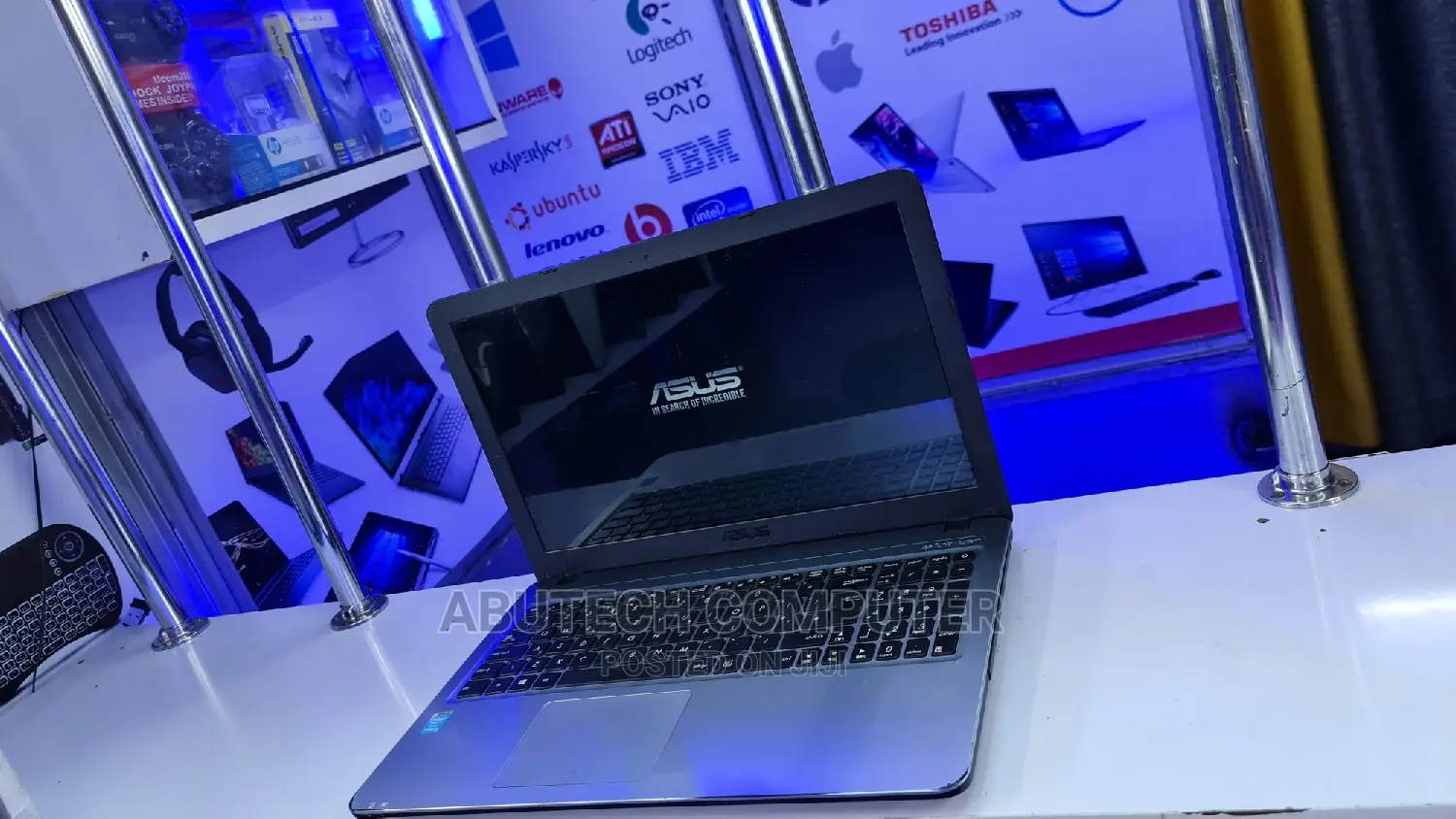Laptop Asus X540LA 4GB Intel Core I3 HDD 500GB