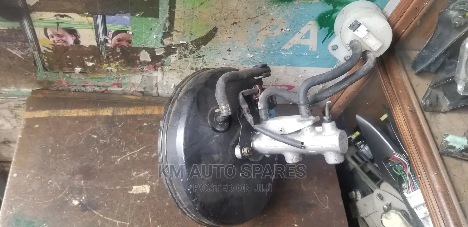 Mitsubishi Airtrek Brake Booster/Master Cylinder.