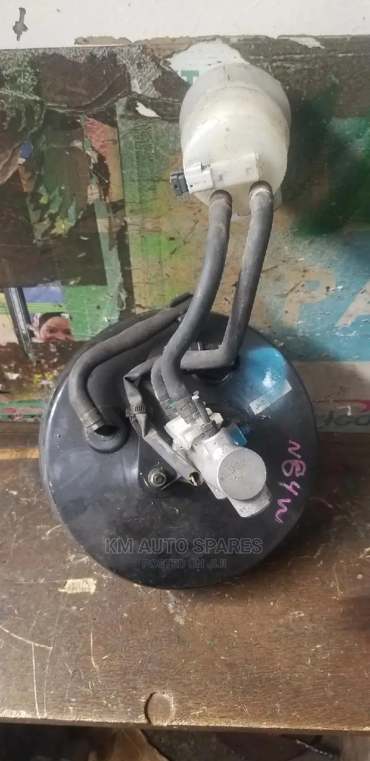 Mitsubishi Airtrek Brake Booster/Master Cylinder.