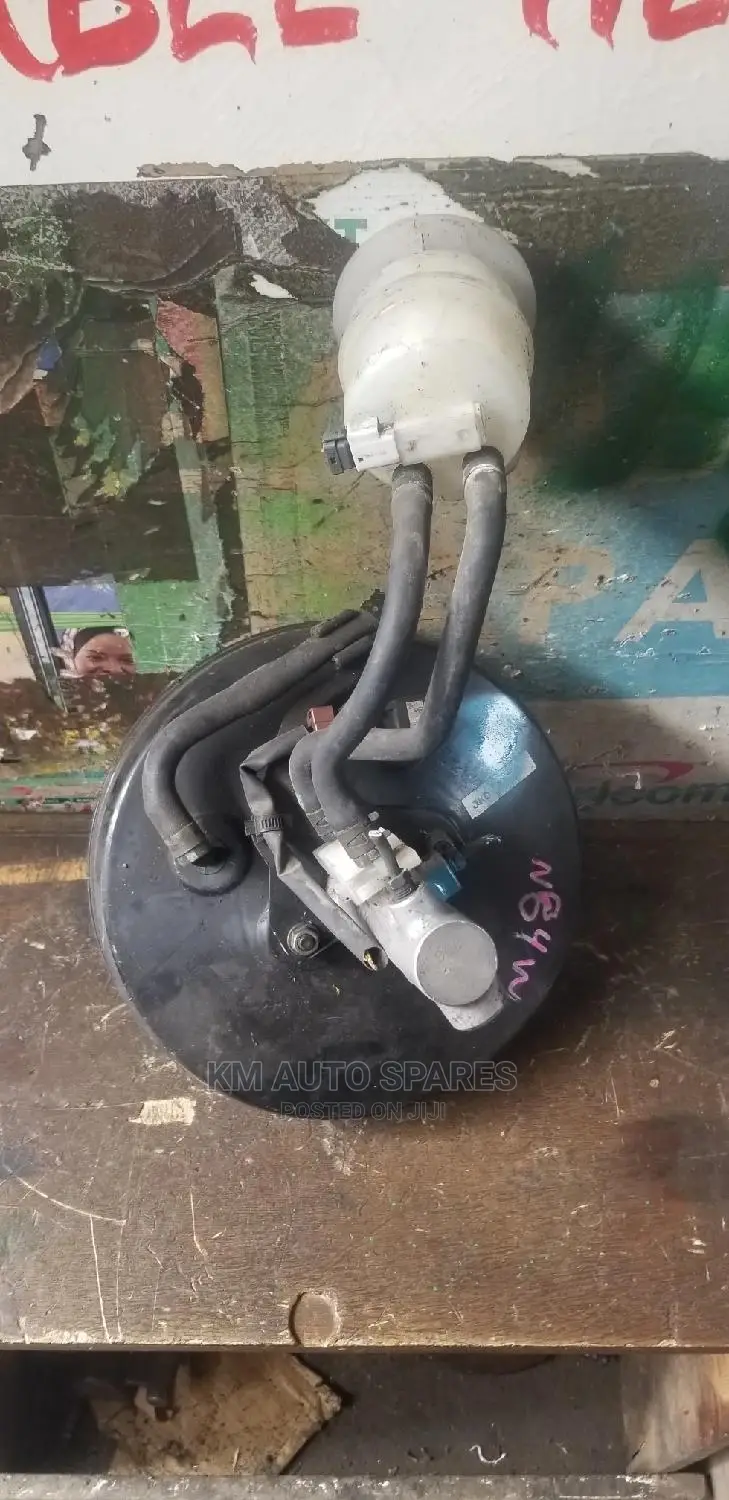 Mitsubishi Airtrek Brake Booster/Master Cylinder.