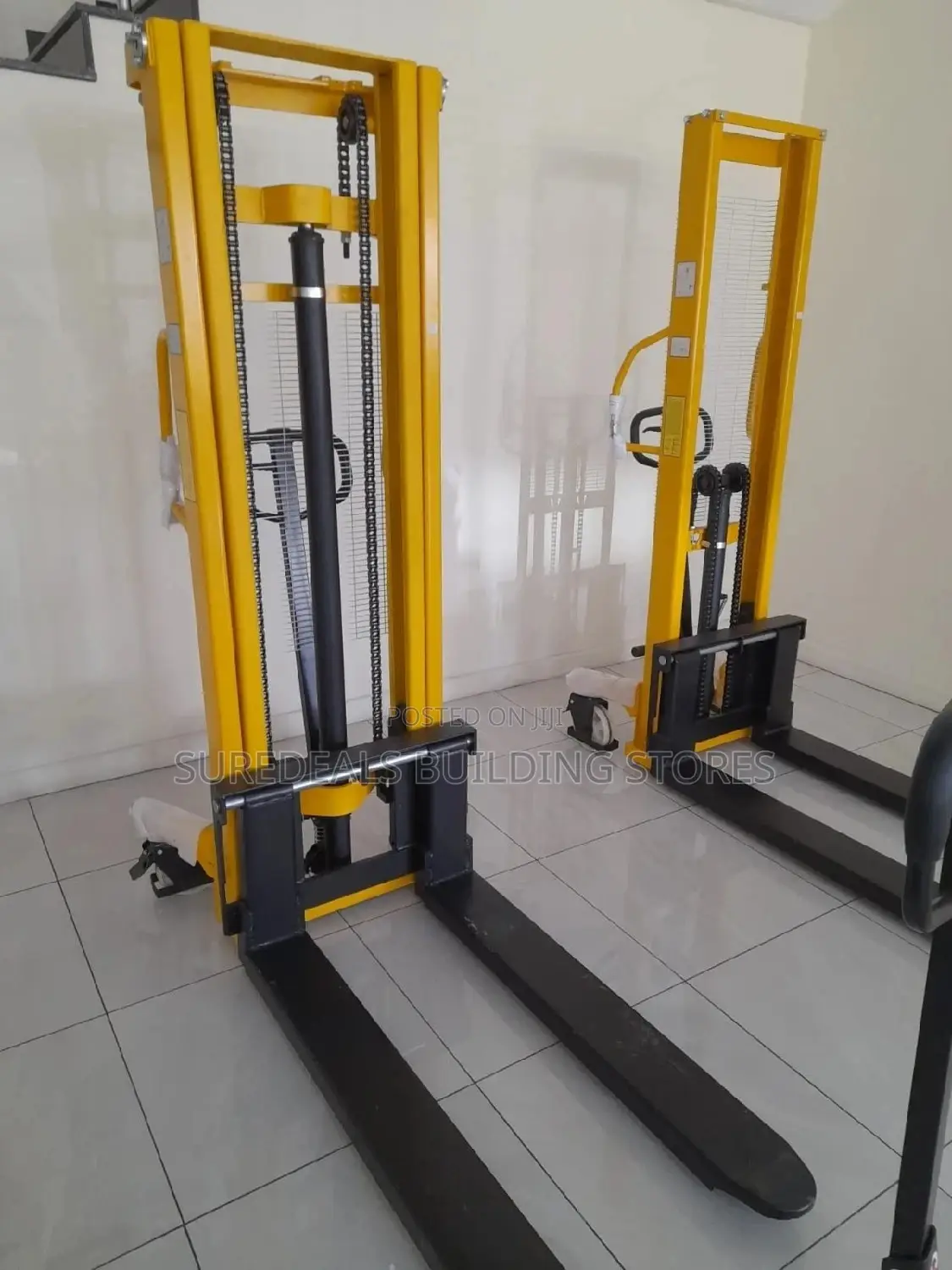 Hydraulic Manual Stacker 2ton.3mtrs.
