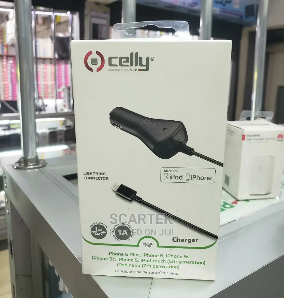 Celly Lightning Connector Charger Black