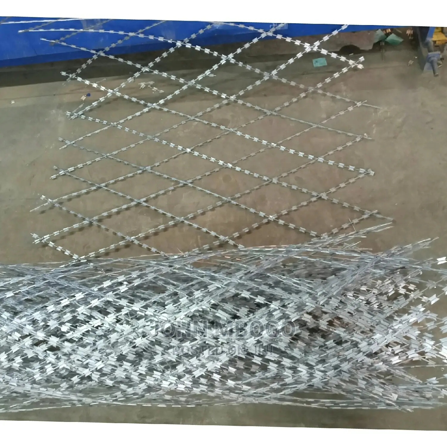 Razor Fence