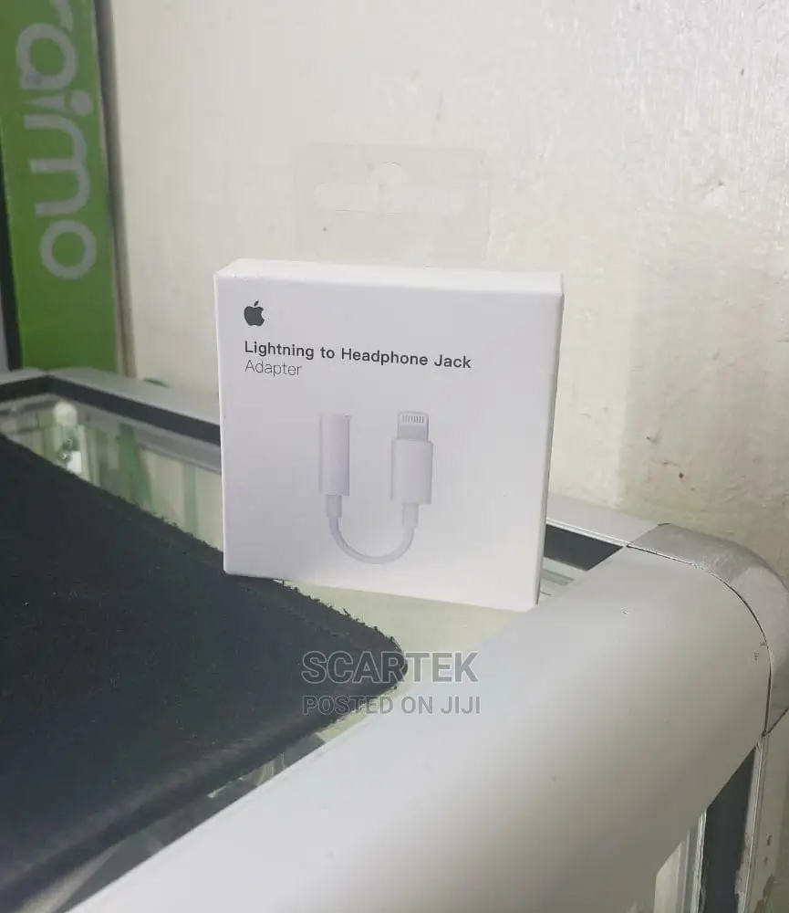 Apple Lightning to Headphone Jack Adapter